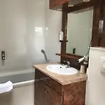 Hotell Logis & Restaurant - Le Chateau Des Tourelles 3 Etoiles