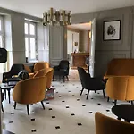 Logis & Restaurant - Le Chateau Des Tourelles 3 Etoiles