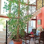 Logis & Restaurant - Le Chateau Des Tourelles 3 Etoiles 2* Le Wast