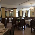 Hotell Logis & Restaurant - Le Chateau Des Tourelles 3 Etoiles