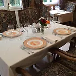 Hotell Logis & Restaurant - Le Chateau Des Tourelles 3 Etoiles 2*