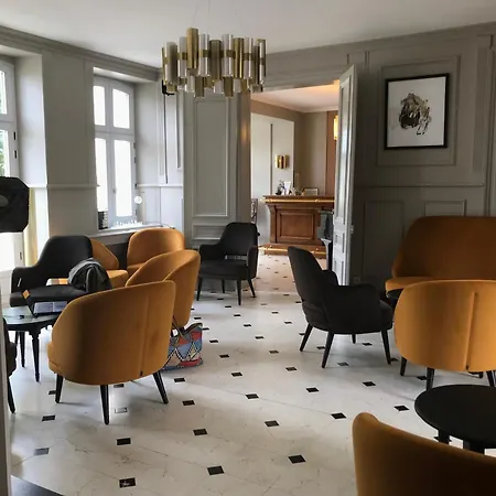 Logis & Restaurant - Le Chateau Des Tourelles 3 Etoiles