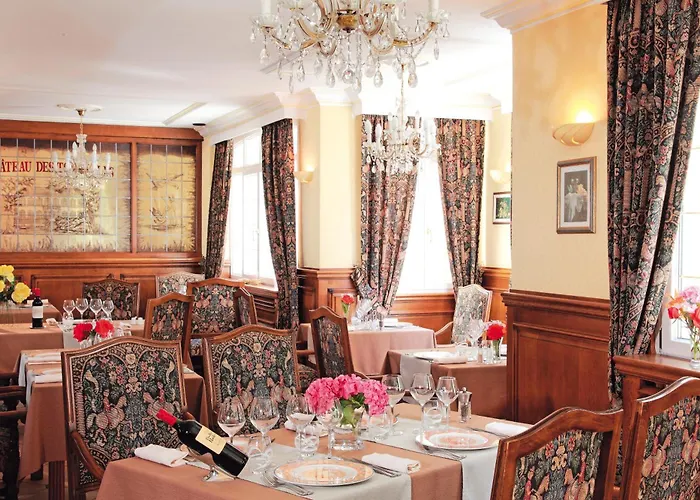 Logis Hôtel&restaurant - Le Château Des Tourelles 3 étoiles Hotel 2*